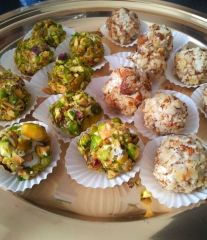 Boulettes de fromage pistache et noisettes