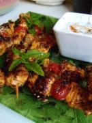 Brochettes de dinde marine aux pices  