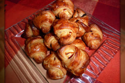 Mini croissants apritifs au chorizo