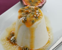 Panna cotta coco et fruits de la passion