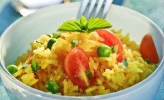 Salade de riz safran au thon