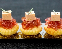 Toasts feuillets au confit d